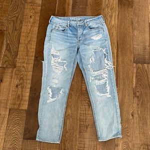 American Eagle Ripped Highest Waist Mom Jeans